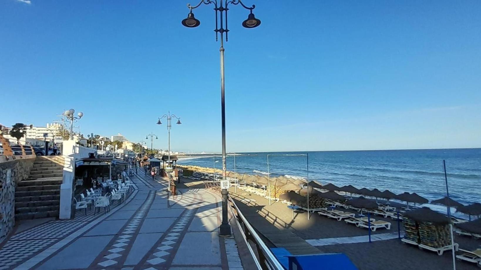 Benalbeach R&R Suite Benalmadena Bagian luar foto
