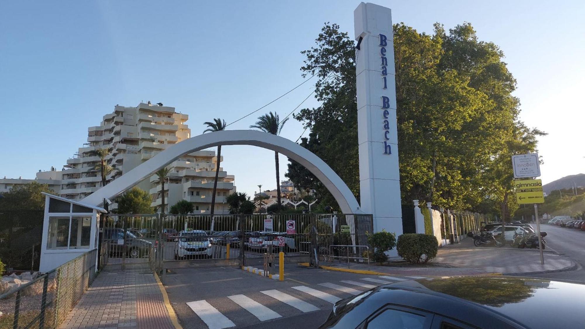 Benalbeach R&R Suite Benalmadena Bagian luar foto
