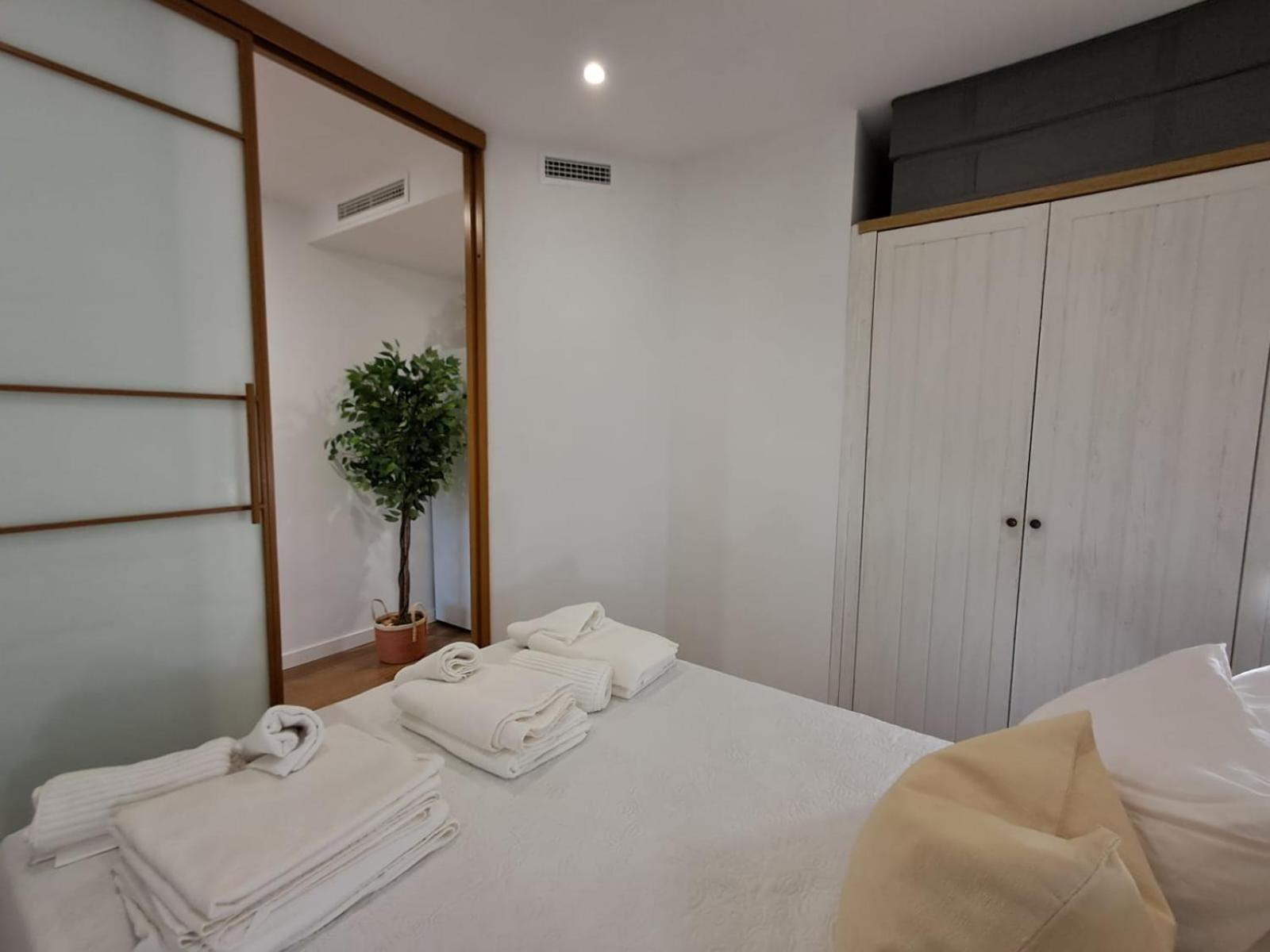 Benalbeach R&R Suite Benalmadena Bagian luar foto