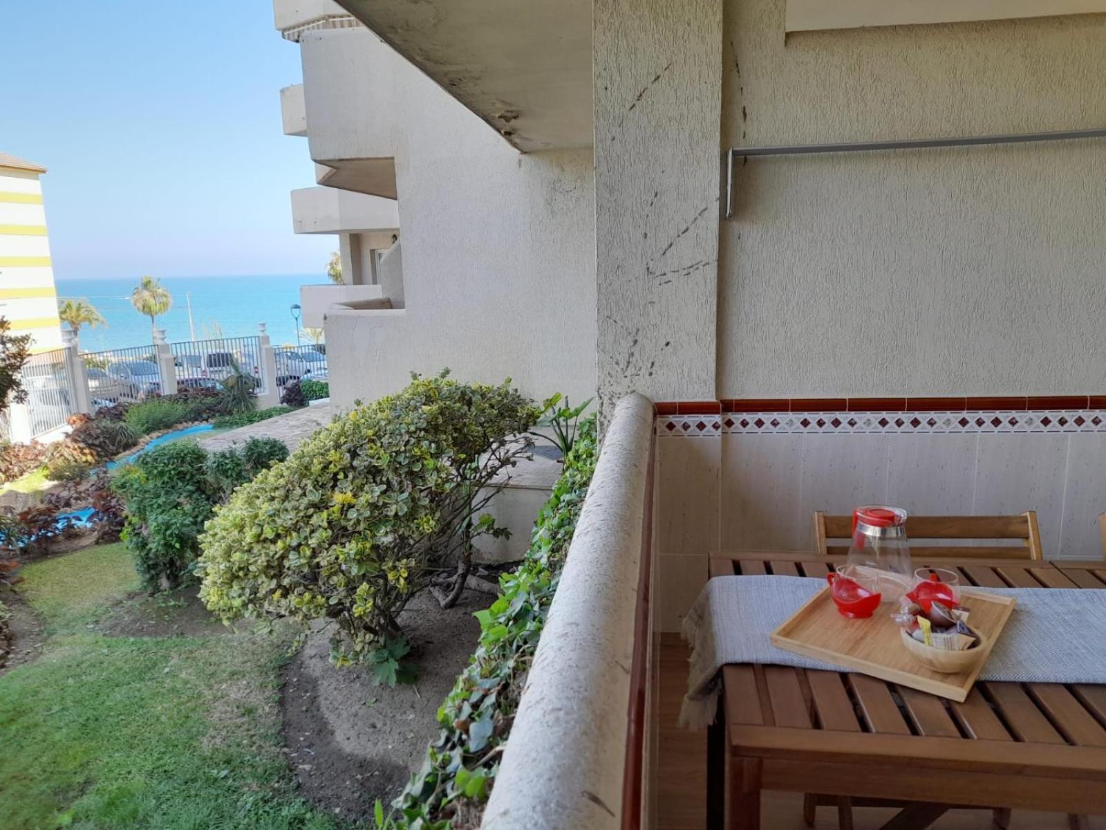Benalbeach R&R Suite Benalmadena Bagian luar foto