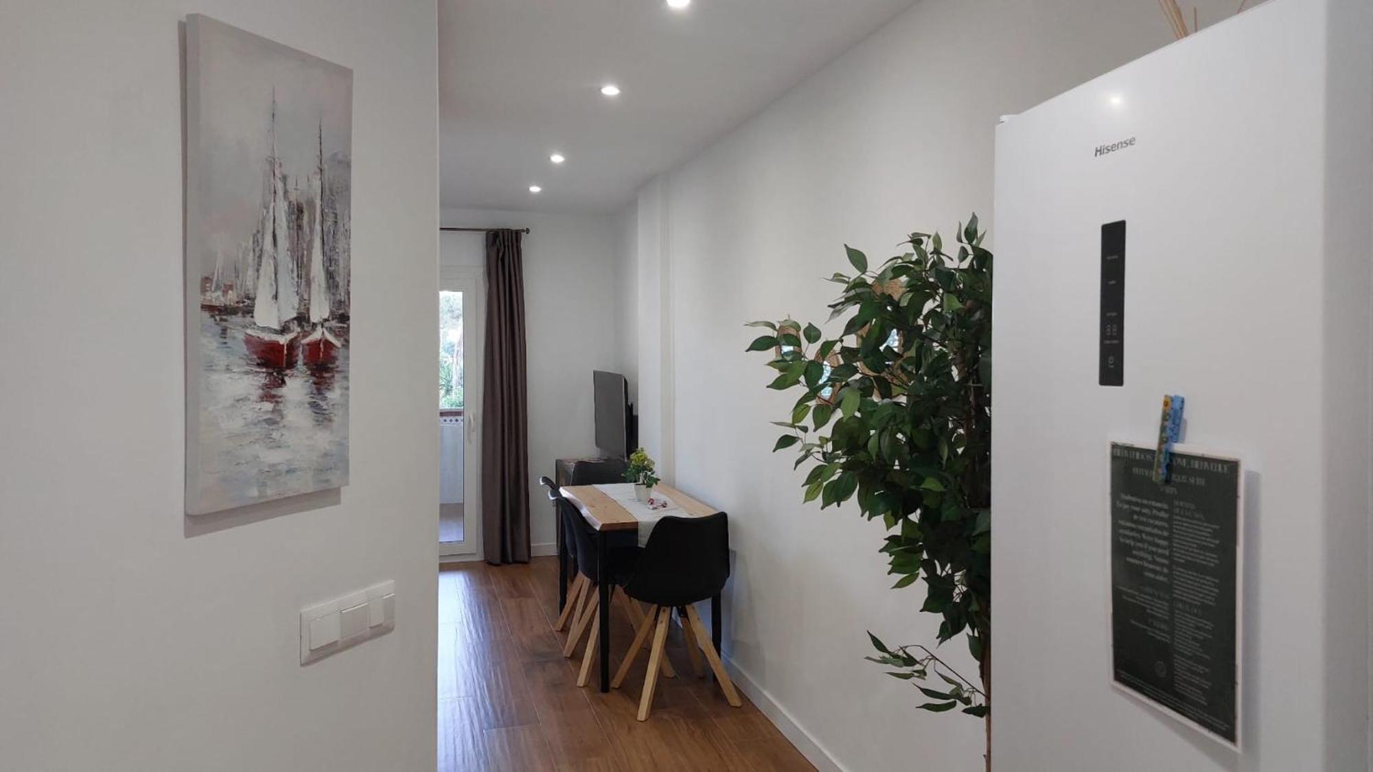 Benalbeach R&R Suite Benalmadena Bagian luar foto