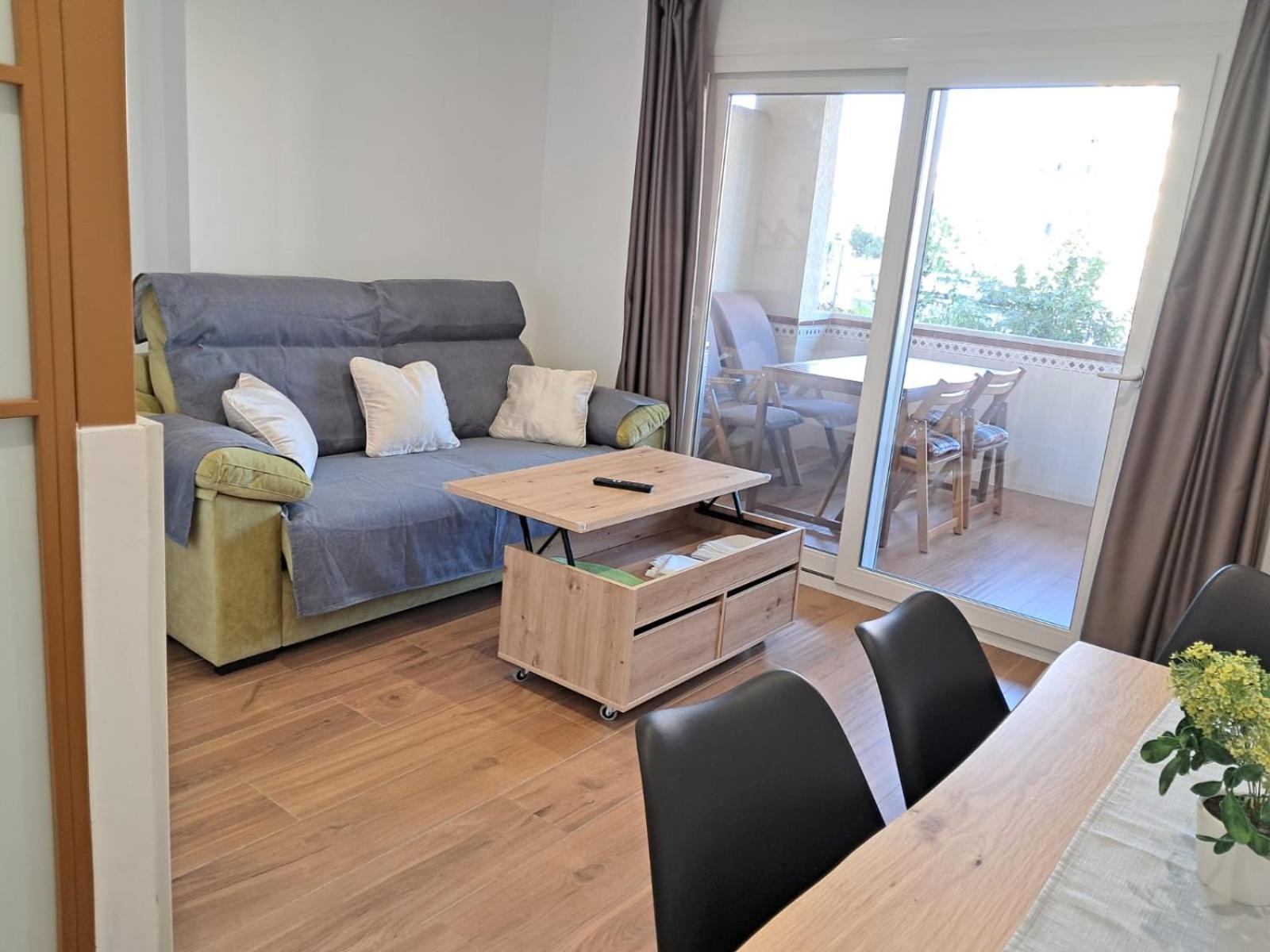 Benalbeach R&R Suite Benalmadena Bagian luar foto